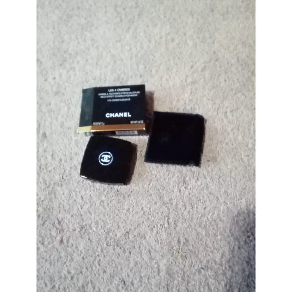 CHANEL new  box